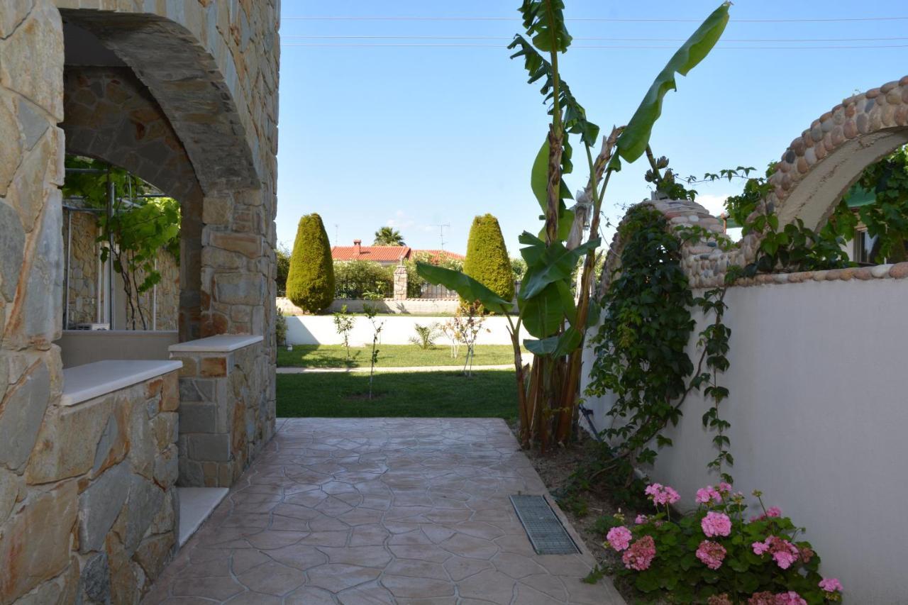 بيفكوهوري Villa Helga Exotic المظهر الخارجي الصورة